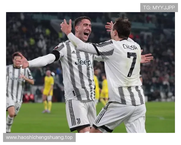 尤文双枪齐鸣弗拉霍维奇伊尔迪兹世预赛同破门